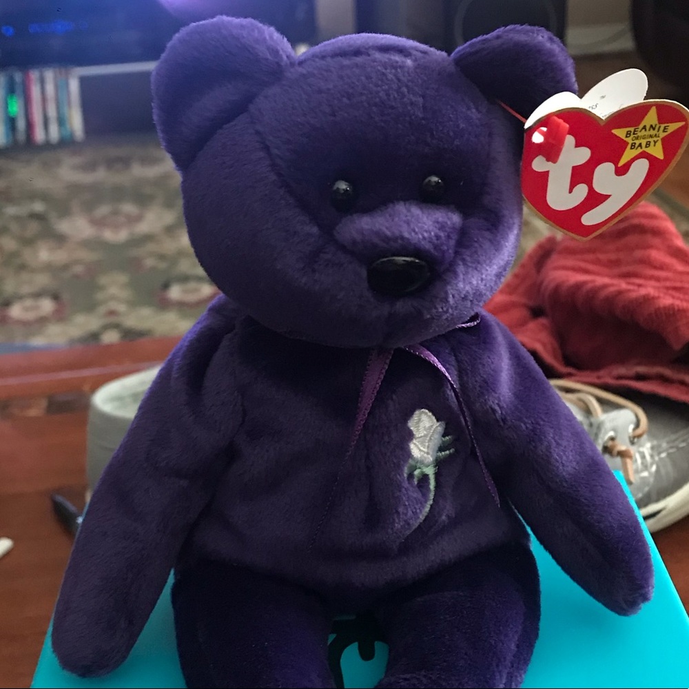 Retired princess Diana rare first edition beaniety